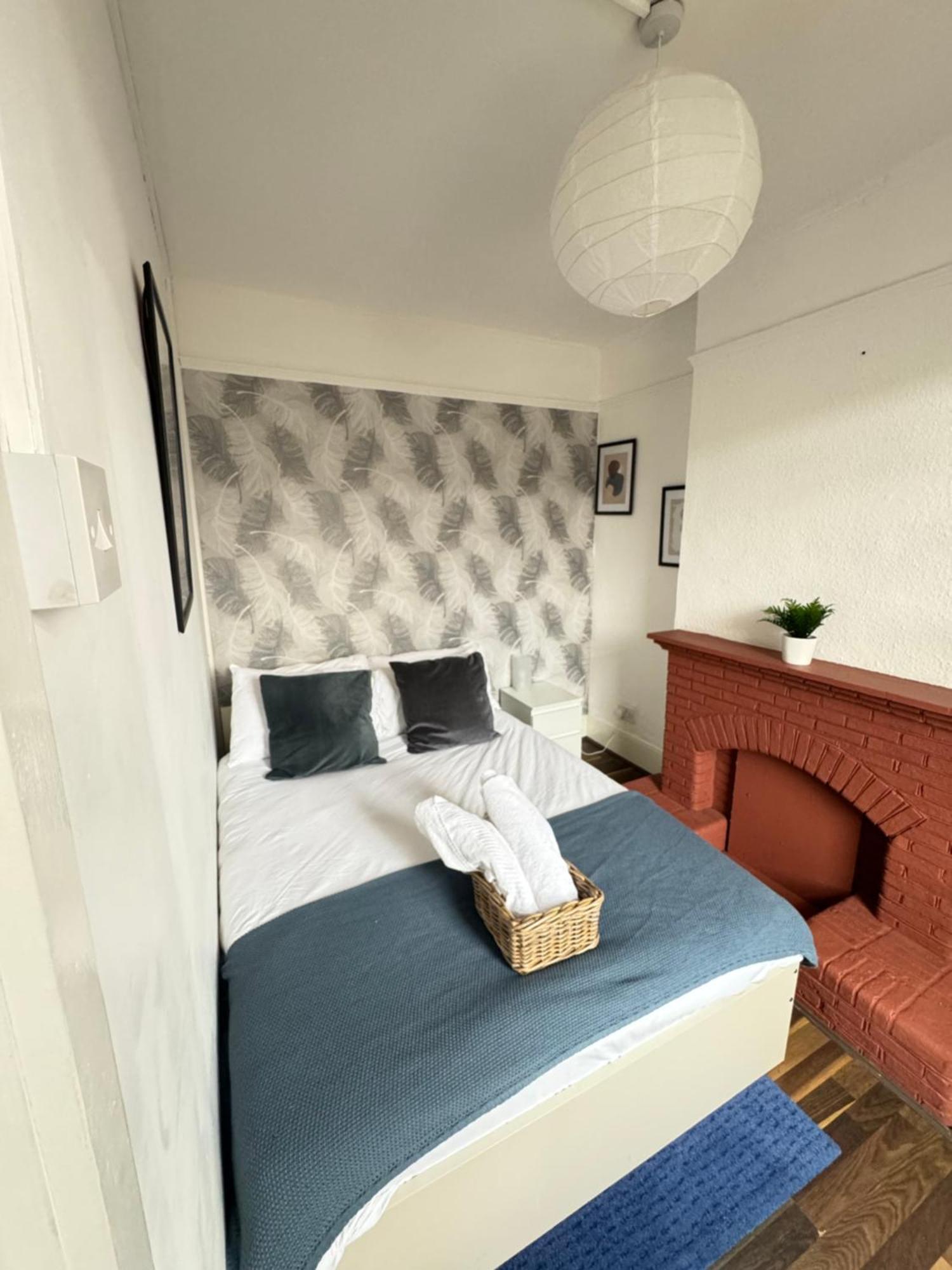 2 Bed Apt Sofa Bed Up To 6 Londra Dış mekan fotoğraf