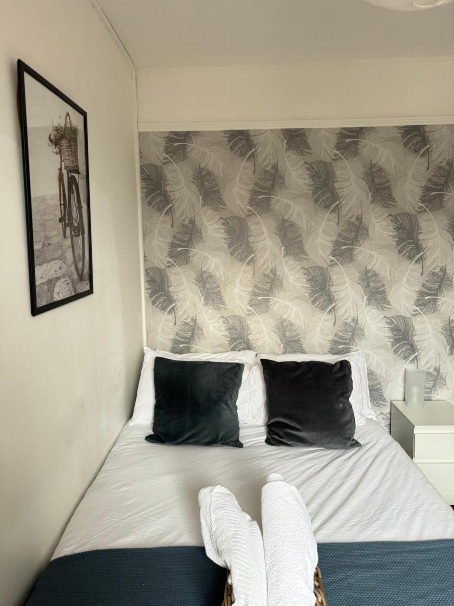 2 Bed Apt Sofa Bed Up To 6 Londra Dış mekan fotoğraf