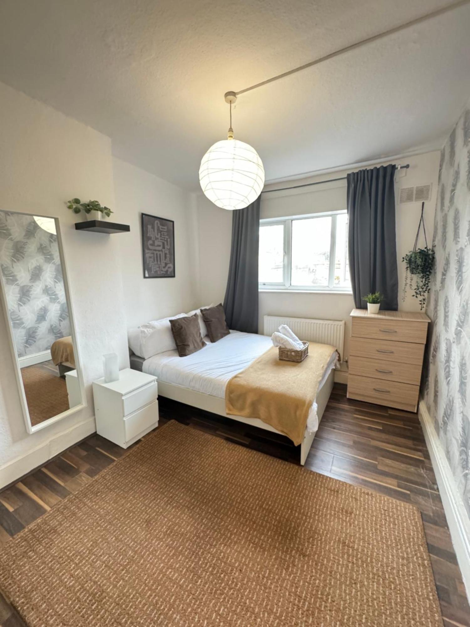 2 Bed Apt Sofa Bed Up To 6 Londra Dış mekan fotoğraf
