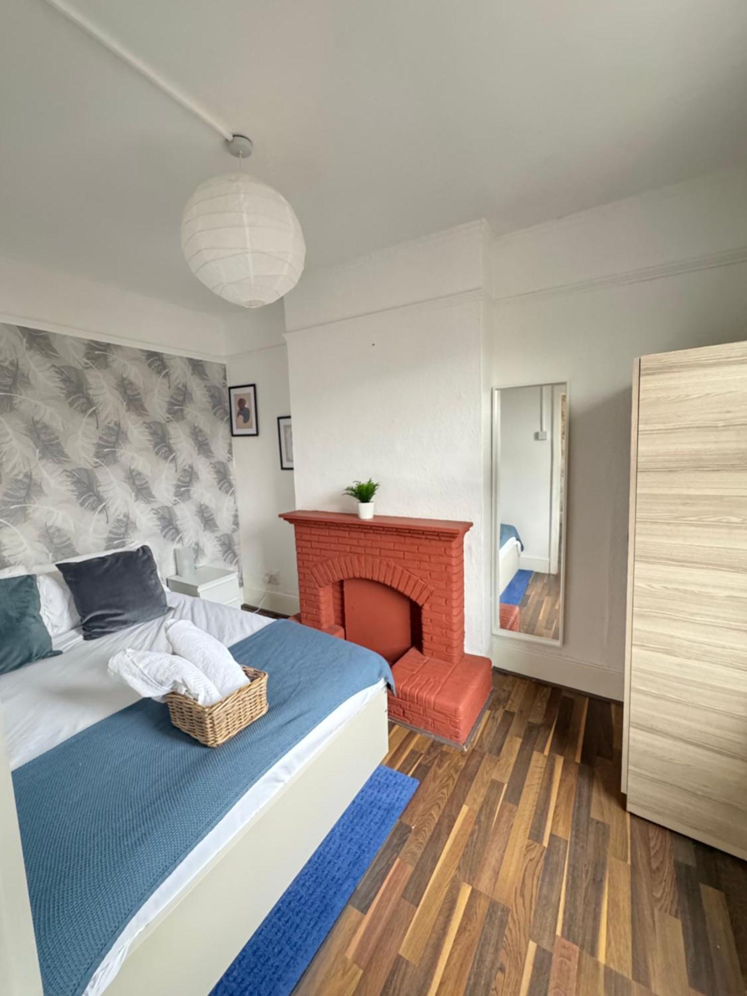 2 Bed Apt Sofa Bed Up To 6 Londra Dış mekan fotoğraf