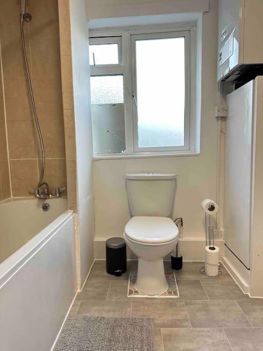 2 Bed Apt Sofa Bed Up To 6 Londra Dış mekan fotoğraf