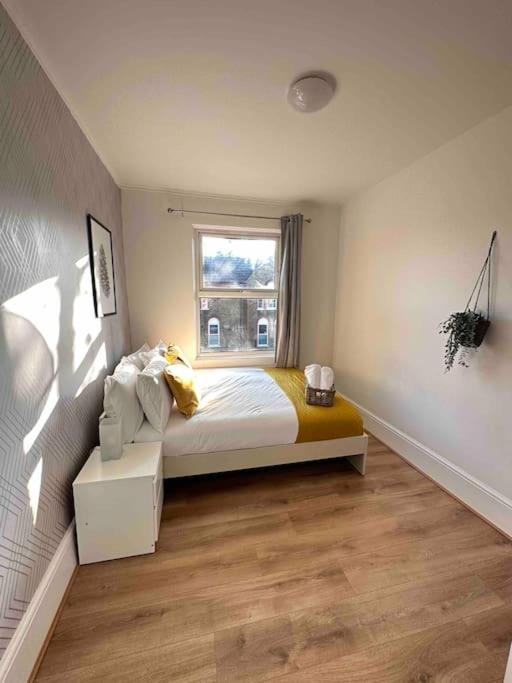 2 Bed Apt Sofa Bed Up To 6 Londra Dış mekan fotoğraf