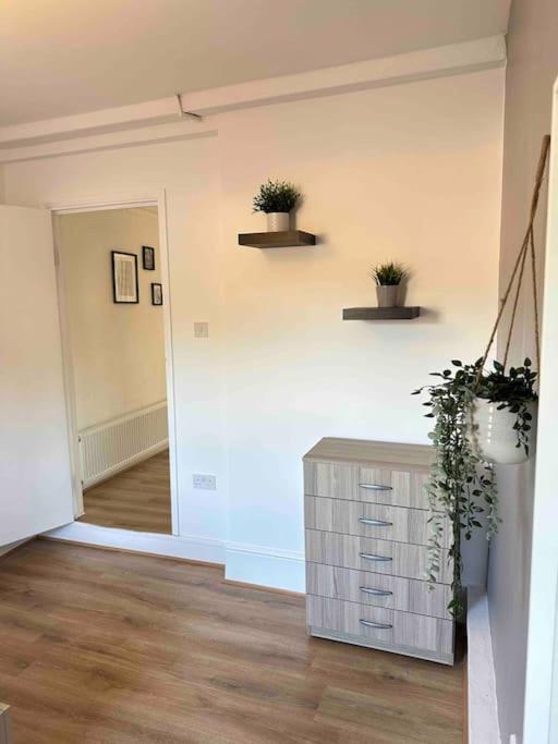 2 Bed Apt Sofa Bed Up To 6 Londra Dış mekan fotoğraf